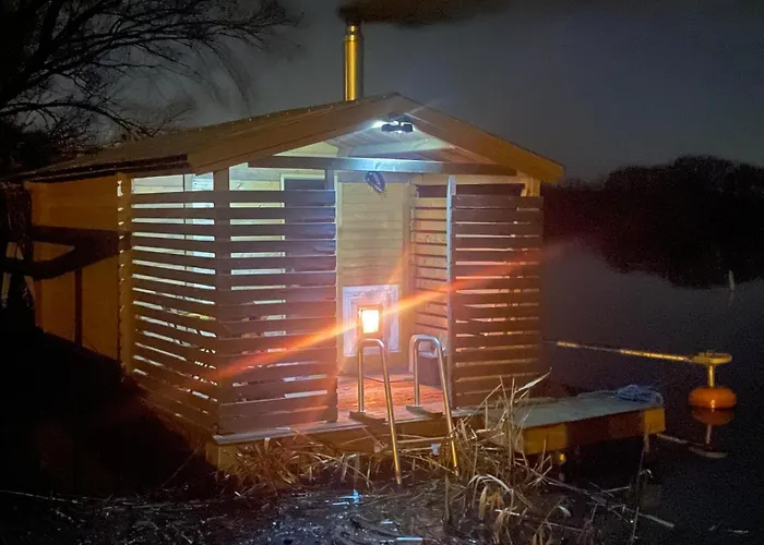 Guest house Tawerna Portowa Uraz (Trzebnica)